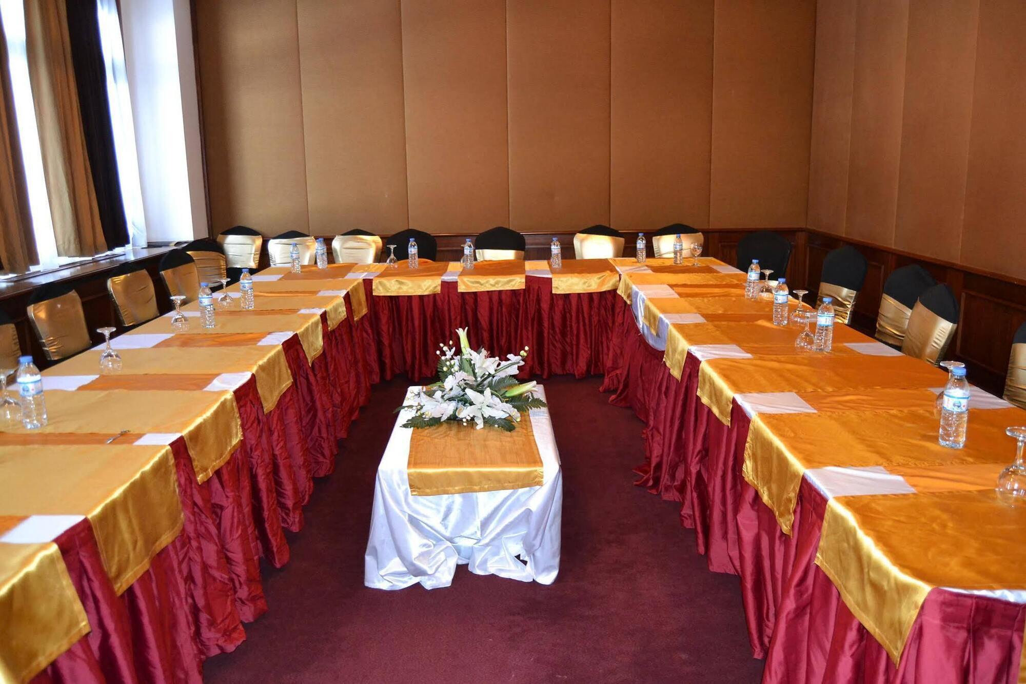 Ekinata Grand Toprak Hotel Sarikamis Luaran gambar